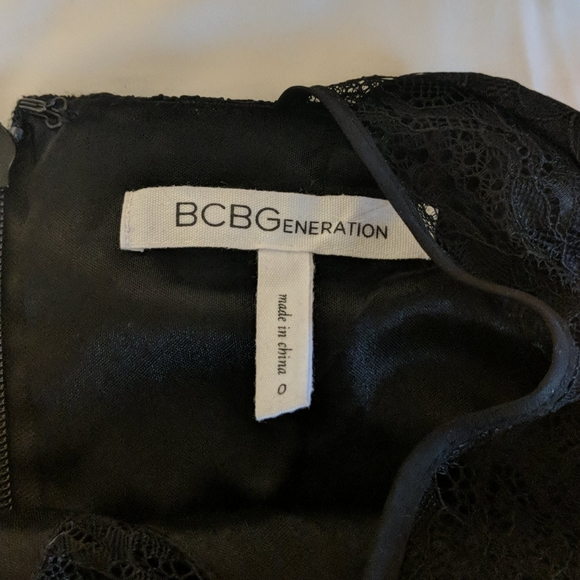 Beautiful BCBG Lace Dress - Picture 5 of 5